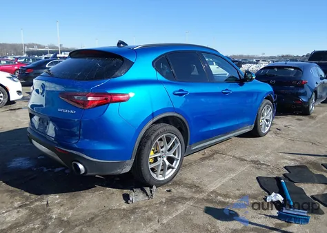 2018 Alfa Romeo Stelvio Ti Sport Awd z USA, uszkodzony, nr VIN ZASFAKNN7J7C01515